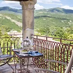 Relais Et Chateaux La Bonne étape 4*