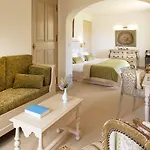 Relais Et Chateaux La Bonne étape Hotel 4*