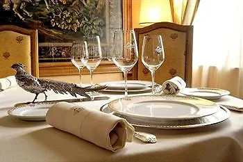 מלון Relais Et Chateaux La Bonne Etape שאטו-ארנו-סנט-אובן
